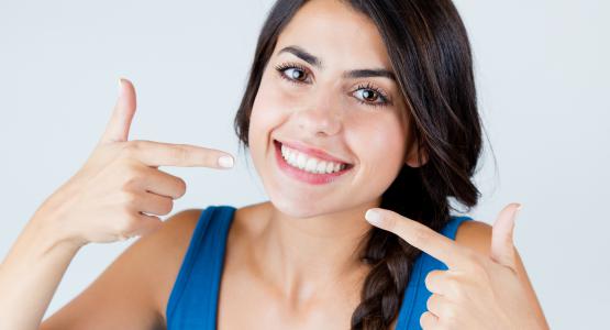 Come sbiancare i denti