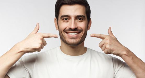 Sbiancamento denti naturale