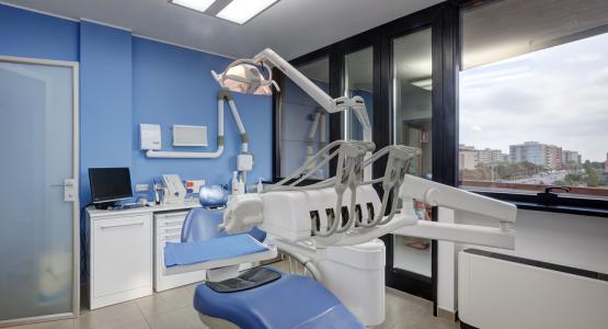 Colletti dentali scoperti