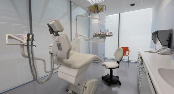 Dente devitalizzato fa male alla pressione