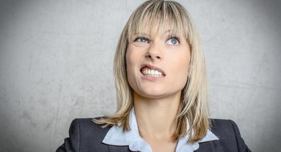 Digrignare i denti di notte rimedi